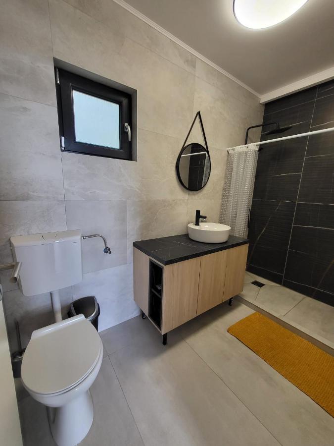 Отель Casa Mina Divici Экстерьер фото